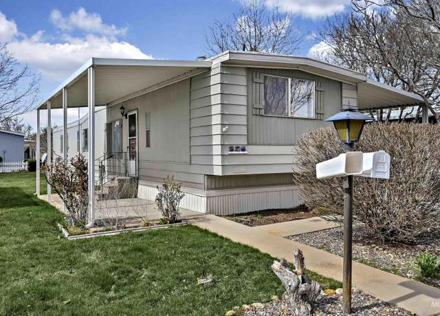 Property at 236 N Checola Cir, Boise, ID 83713, 2 beds, 2 baths