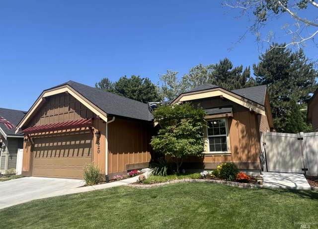 Property at 5620 N Armstrong Ave, Boise, ID 83704, 3 beds, 2 baths