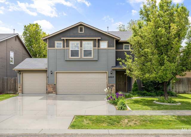Property at 2023 E Wrightwood Dr, Meridian, ID 83642, 4 beds, 2.5 baths