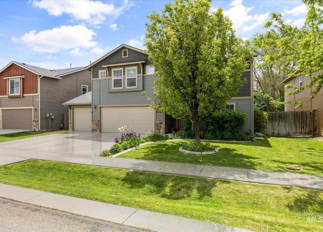 Property at 2023 E Wrightwood Dr, Meridian, ID 83642, 4 beds, 2 baths