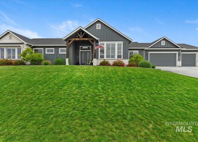 Property at 20150 Silver Spur Dr, Wilder, ID 83676, 3 beds, 2.5 baths