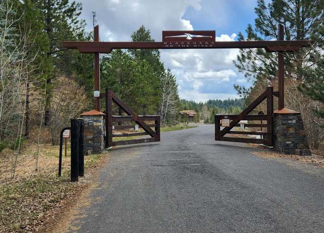 Property at 18 Arrowgrass Ct, Mccall, ID 83638