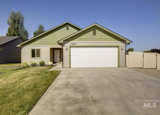 Property at 1841 Regency Way, Emmett, ID 83617, 3 beds, 2 baths
