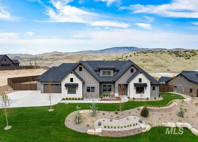 Property at 11040 N Elk Ridge Way, Boise, ID 83714, 4 beds, 4.5 baths