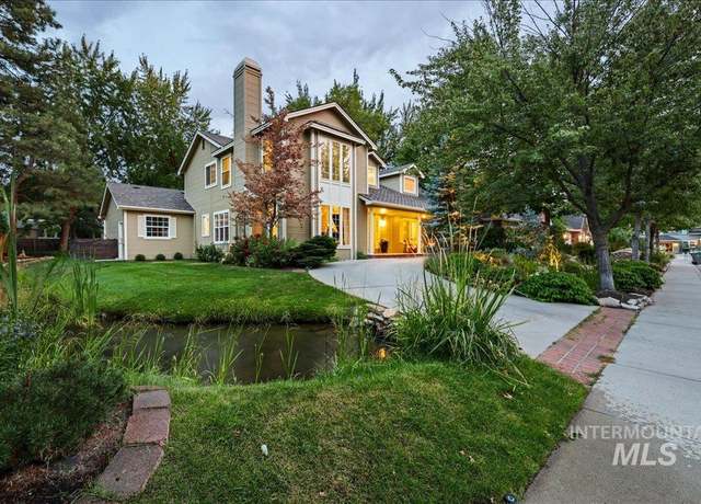 Property at 1327 Regatta, Boise, ID 83706, 4 beds, 3 baths