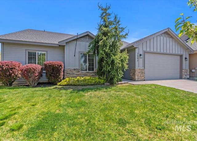 Property at 2592 N Tuscan Ave, Meridian, ID 83646-5576, 3 beds, 2 baths