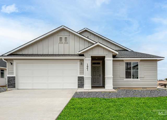 Property at 1641 SW Pegasus Peak Ave, Mountain Home, ID 83647, 4 beds, 2 baths
