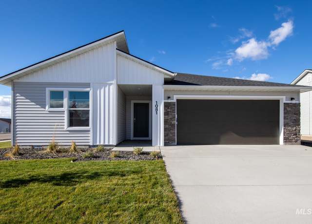 Property at 1081 Quartzite Ave, Middleton, ID 83644, 3 beds, 2 baths