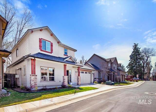 Property at 2528 N Cisco Ln, Boise, ID 83702, 3 beds, 2.5 baths