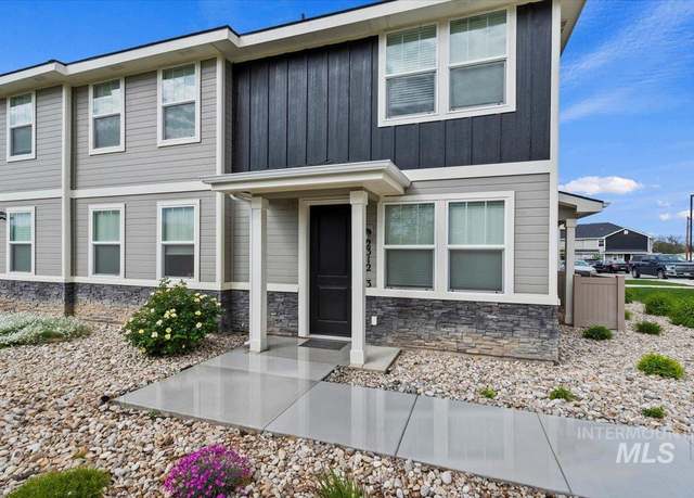 Property at 2312 E Spice Loop #3, Nampa, ID 83687, 2 beds, 2.5 baths