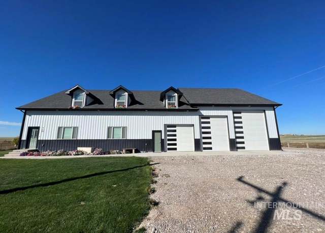 Property at 495 N 300 W, Rupert, ID 83350, 4 beds, 2.5 baths
