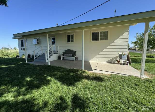 Property at 2251 E 1775 S, Gooding, ID 83330, 5 beds, 3.5 baths