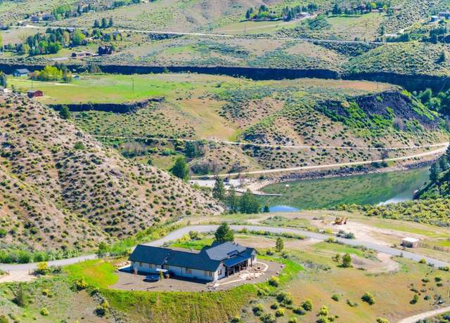 Property at 48 Robie Springs Rd, Boise, ID 83716, 4 beds, 3 baths