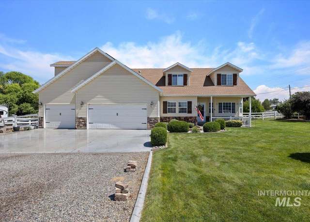 Property at 3702 N 2481 E, Twin Falls, ID 83301, 5 beds, 3 baths