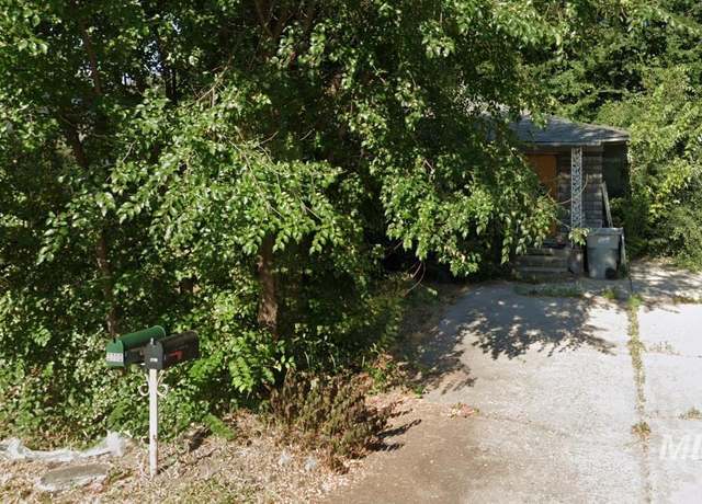 Property at 2703 N Woody Dr, Boise, ID 83703, 3 beds, 1 bath