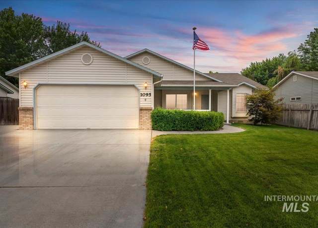 Property at 1095 Manchester Ct, Middleton, ID 83644, 3 beds, 2 baths