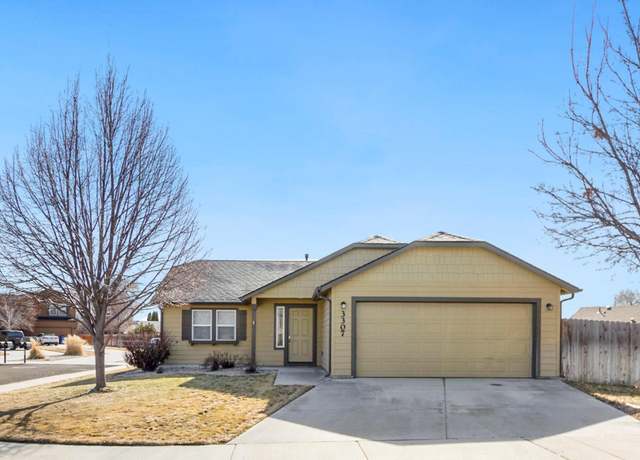 Property at 3307 E Red Sunset Maple Dr, Nampa, ID 83687, 3 beds, 2 baths