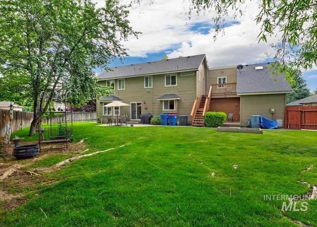 Property at 992 N Pinnacle, Eagle, ID 83616, 4 beds, 4 baths
