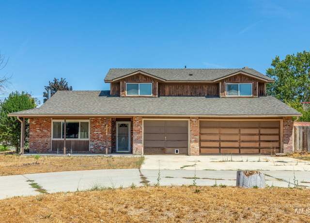 Property at 2088 N Leann Way, Meridian, ID 83646, 4 beds, 2 baths