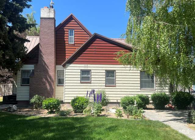 Property at 520 E Ave A, Jerome, ID 83338, 3 beds, 2 baths