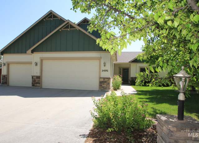Property at 1491 N Millstream Ct, Nampa, ID 83686, 4 beds, 3 baths