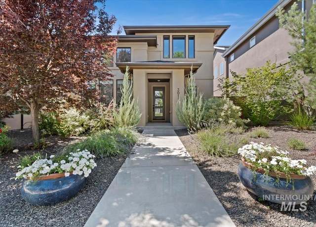 Property at 3011 S Brookridge Way, Boise, ID 83716, 3 beds, 2.5 baths