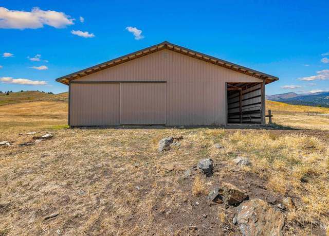 Property at 453 Elk Haven Cir, Pollock, ID 83547
