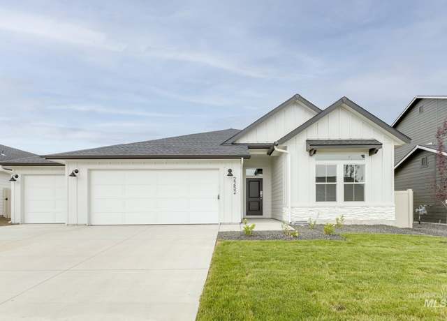 Property at 2252 N Carly Ave, Star, ID 83669, 4 beds, 2 baths