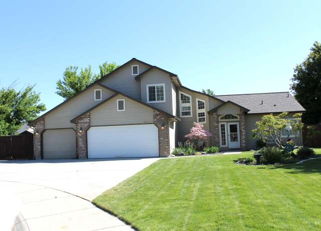 Property at 3863 W Aspen Creek Ct, Meridian, ID 83642, 3 beds, 2.5 baths