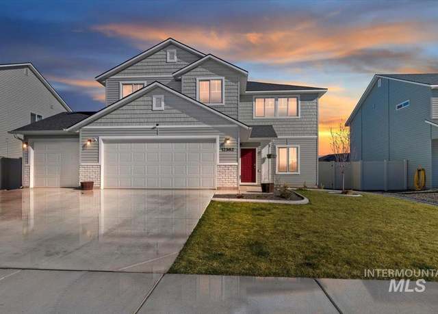 Property at 12362 Amorica St, Caldwell, ID 83607, 4 beds, 2.5 baths