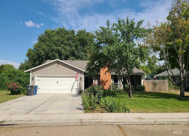Property at 618 Dufur, Nampa, ID 83686, 3 beds, 2 baths