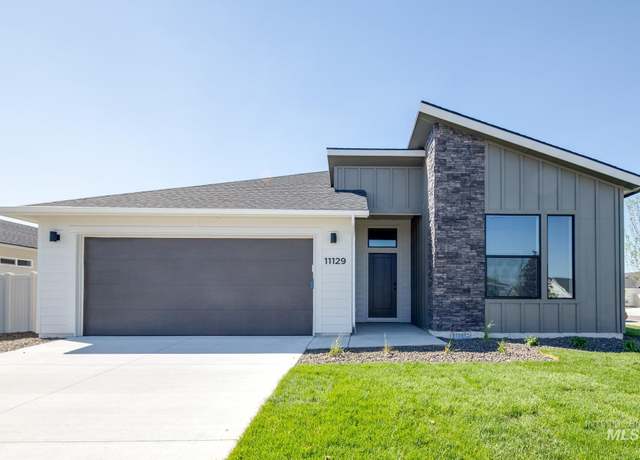 Property at 11129 Canvas St, Caldwell, ID 83605, 4 beds, 2 baths