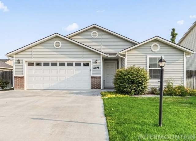 Property at 11898 Altamont, Caldwell, ID 83605, 3 beds, 2 baths