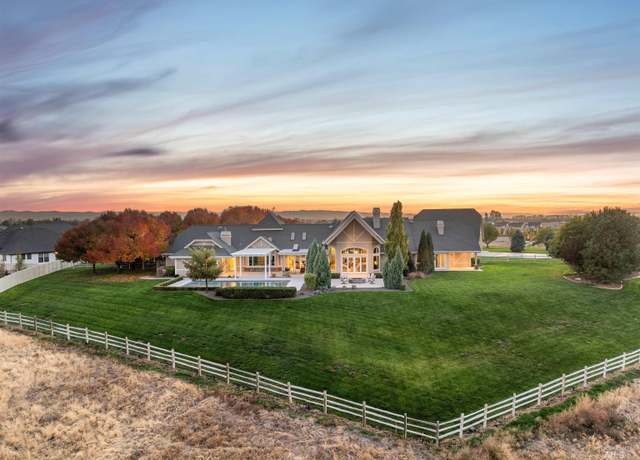 Property at 6990 S Skybreak Ln, Meridian, ID 83642, 4 beds, 4 baths