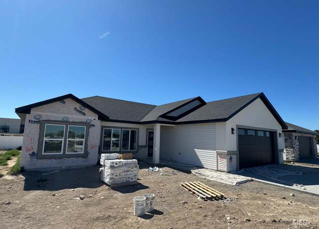 Property at 928 Gregory Way, Twin Falls, ID 83301, 4 beds, 2 baths
