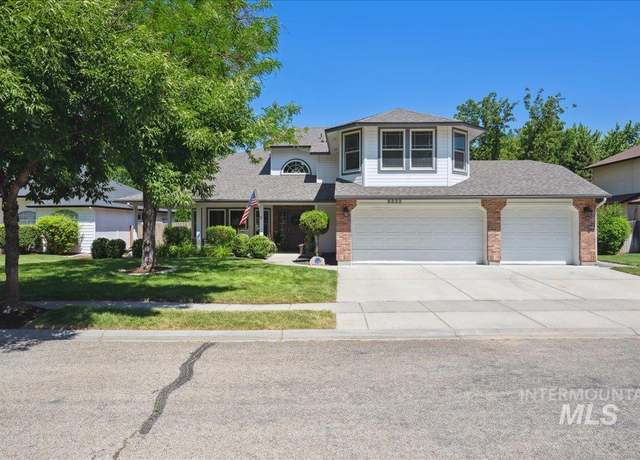 Property at 5322 N Papago Pl, Boise, ID 83713, 4 beds, 3 baths