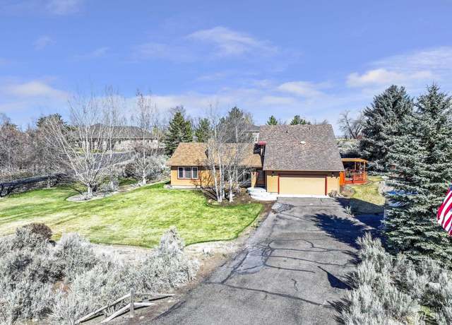 Property at 4124 N Meadow Ridge Cir, Twin Falls, ID 83301, 4 beds, 3.5 baths