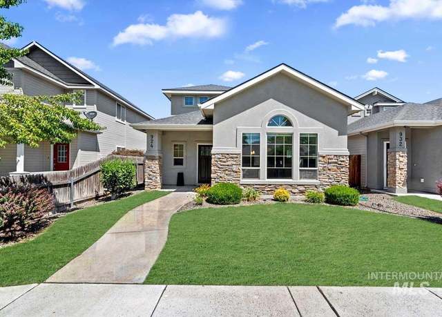 Property at 924 E Wright St, Boise, ID 83706, 3 beds, 2.5 baths