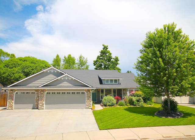 Property at 603 N Carswell Way, Star, ID 83669, 3 beds, 2 baths