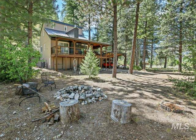 Property at 1471 E Pine Creek Rd, Featherville, ID 83647, 3 beds, 2 baths