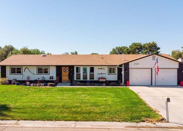 Property at 2105 E Maryland Ave, Nampa, ID 83686, 3 beds, 3 baths