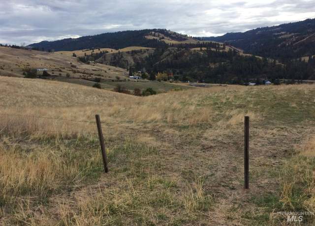 Property at 19357 School Rd, Lenore, ID 83541