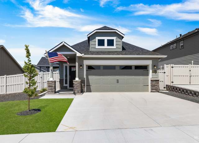 Property at 10030 W Novato Dr, Star, ID 83669, 3 beds, 2 baths