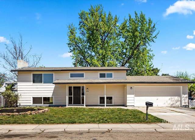 Property at 9942 Lancelot, Boise, ID 83704, 4 beds, 2 baths