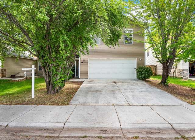Property at 6418 S White Cliff Ave, Boise, ID 83709, 3 beds, 2.5 baths