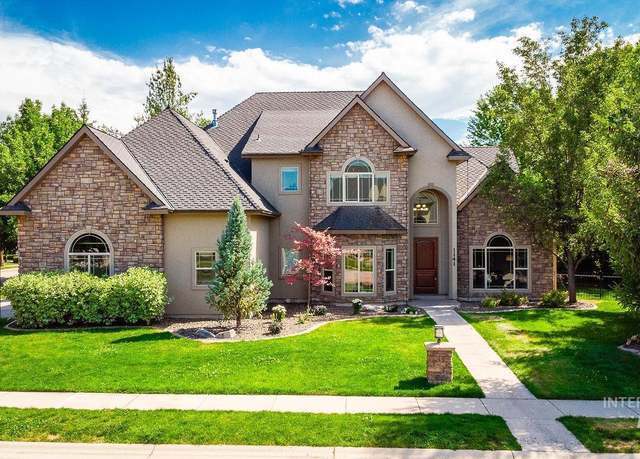 Property at 1141 E Crowne Pointe Dr, Eagle, ID 83616, 4 beds, 3.5 baths