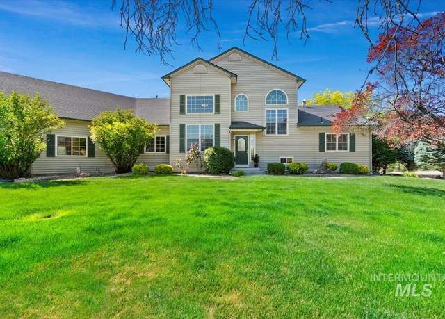 Property at 408 Hill Rd S, Melba, ID 83641, 4 beds, 3.5 baths