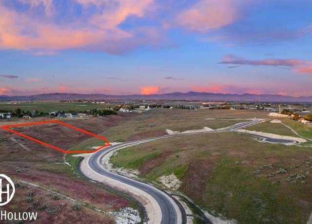 Property at 8202 Quail Hollow Dr, Middleton, ID 83644