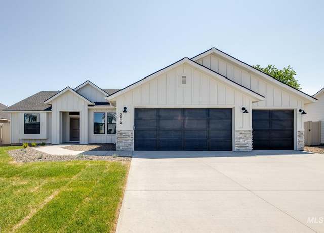 Property at 202 Goldstone Ave, Caldwell, ID 83605, 4 beds, 2 baths