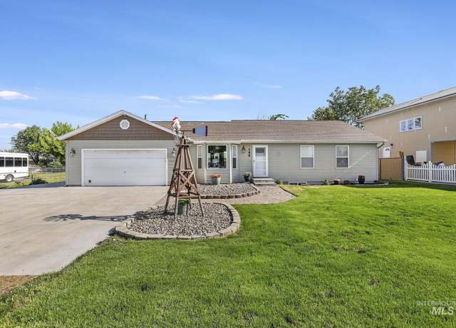 Property at 180 E Polk St, Kimberly, ID 83341, 6 beds, 4 baths